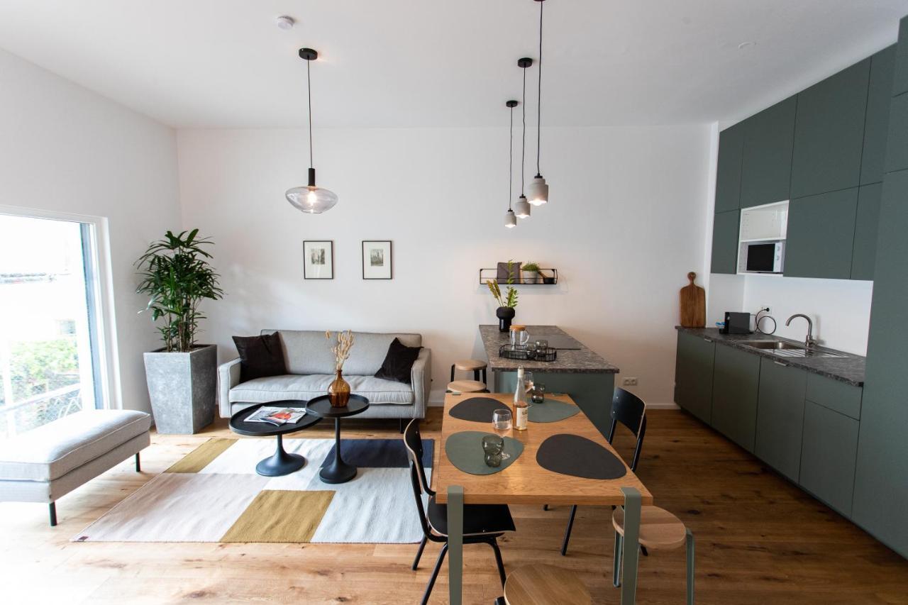 Stilvolle Wohnung Mit Ruhig Gelegenem Balkon Viena Exterior foto